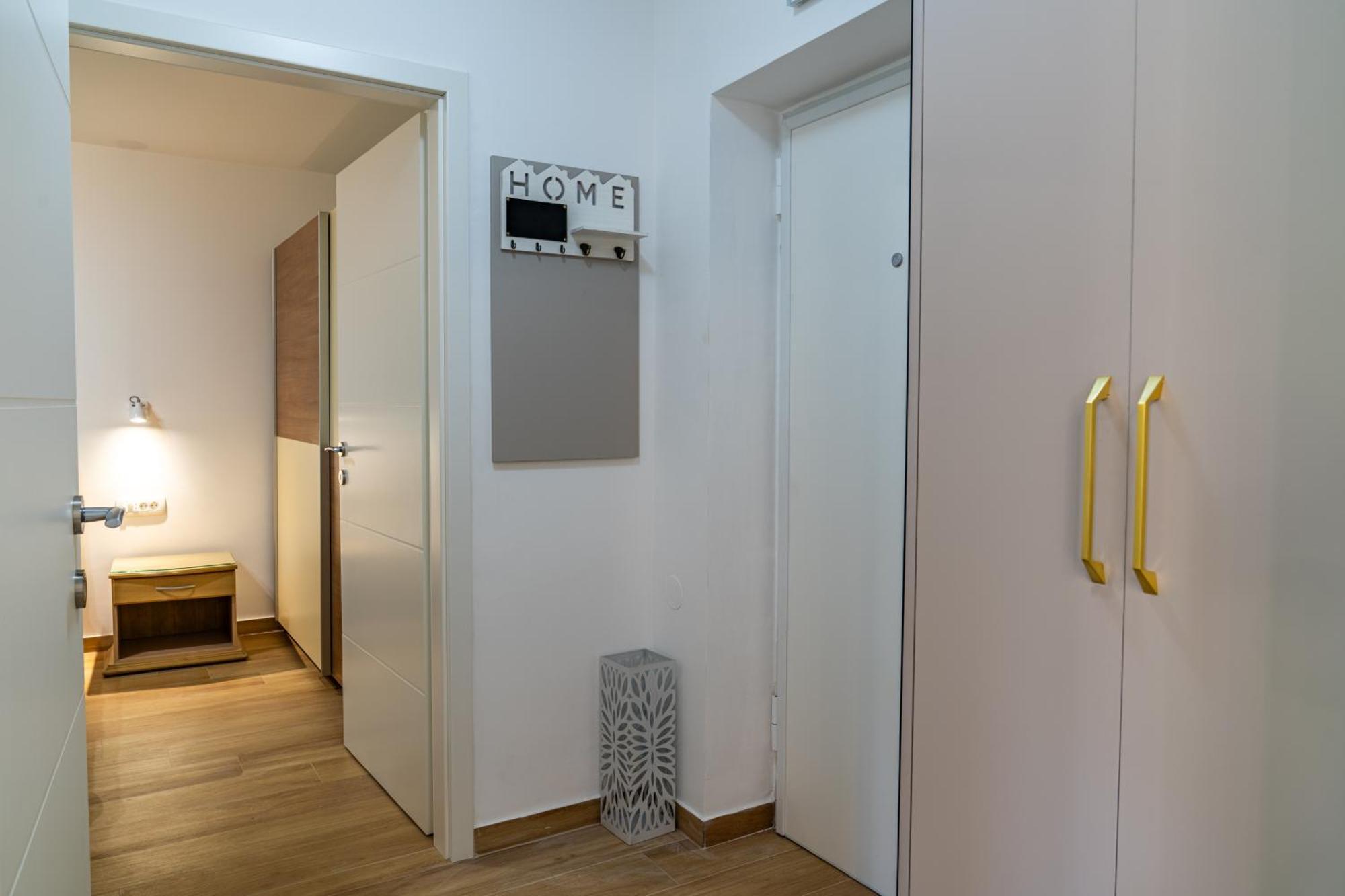 Dado With Cover Parking On Ideal Location Apartamento Dubrovnik