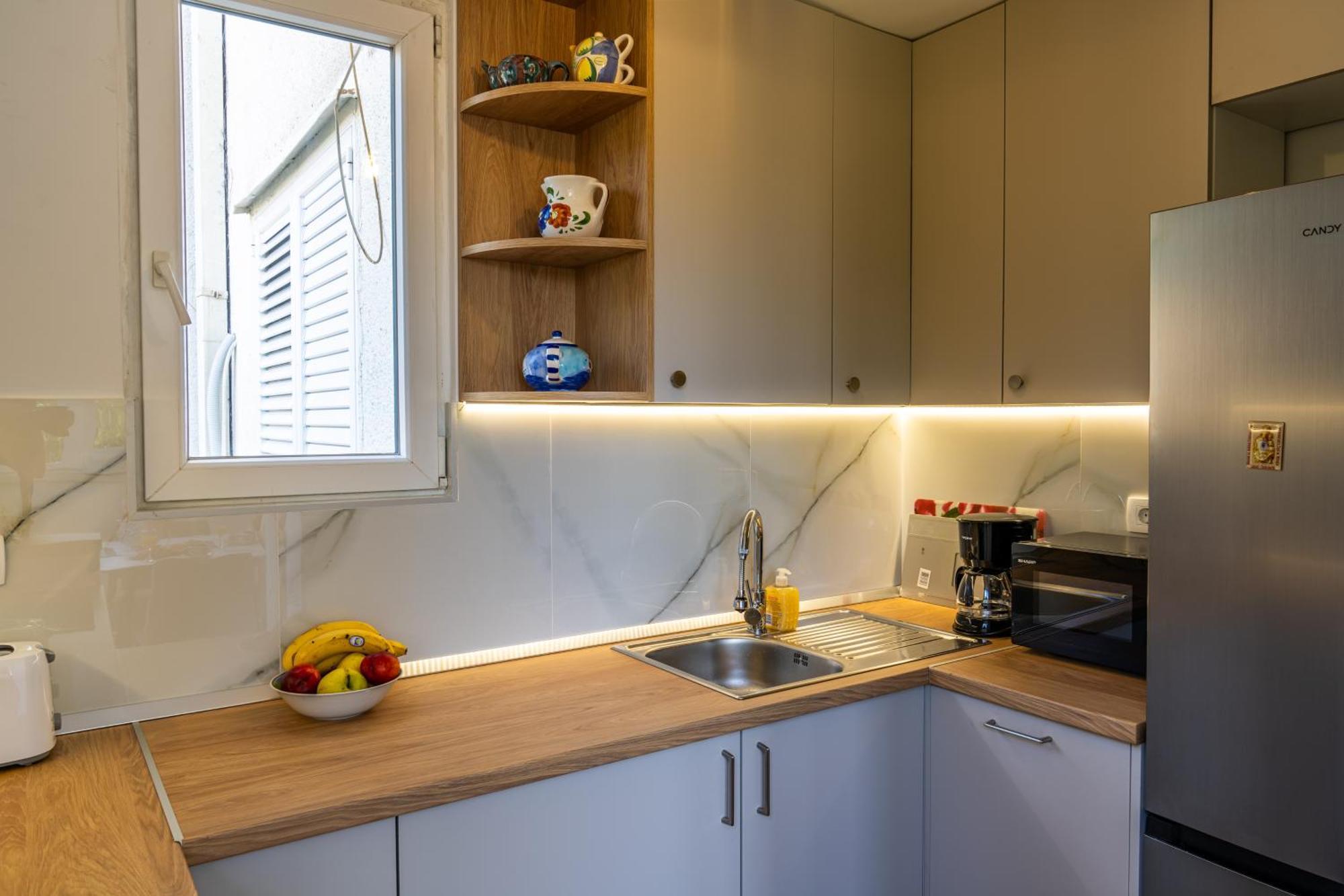 Dado With Cover Parking On Ideal Location Apartamento